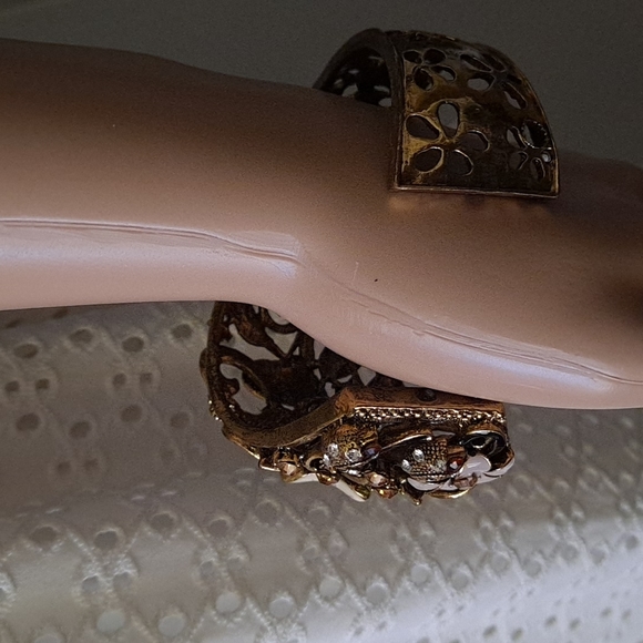 Bangle - Picture 2 of 4